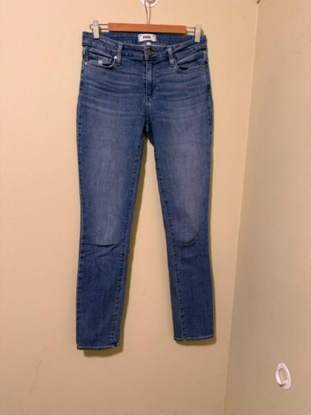 Paige Skyline Skinny Size 28